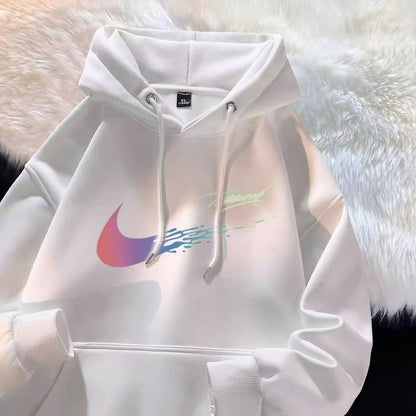 Sudadera Negra con Capucha y Gráfico Frontal – Streetwear Moderno