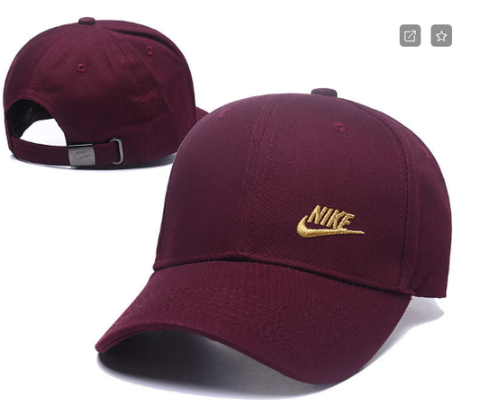 Gorra Curva Logo Bordado
