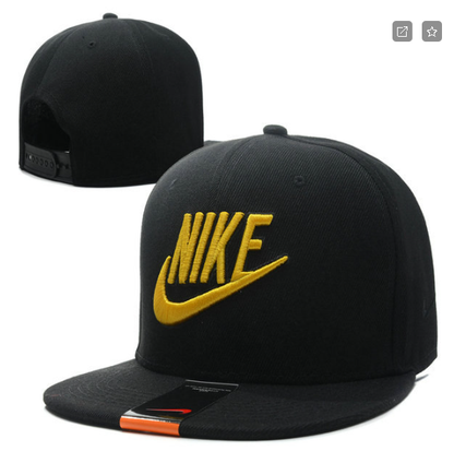 Gorra Snapback Logo BordadoGorra Snapback Logo Bordado