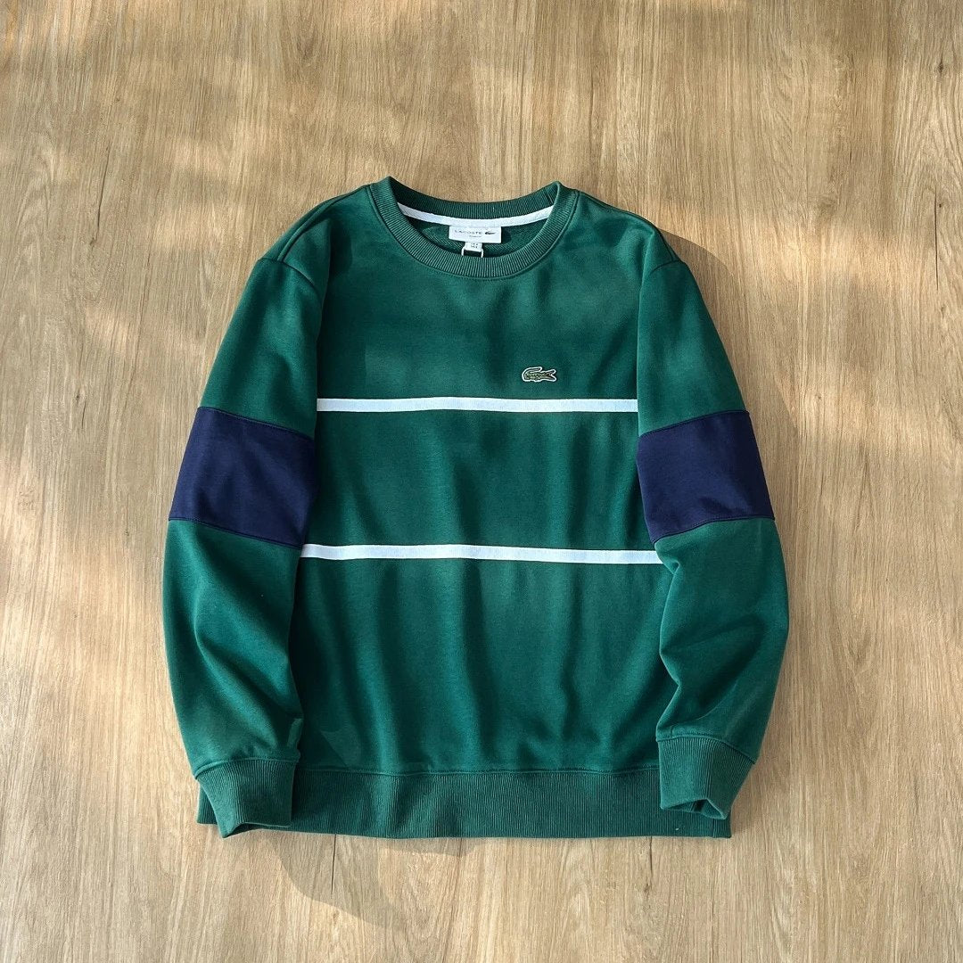 Sudadera Gris de Algodón con Diseño Frontal – Estilo Urbano Premium