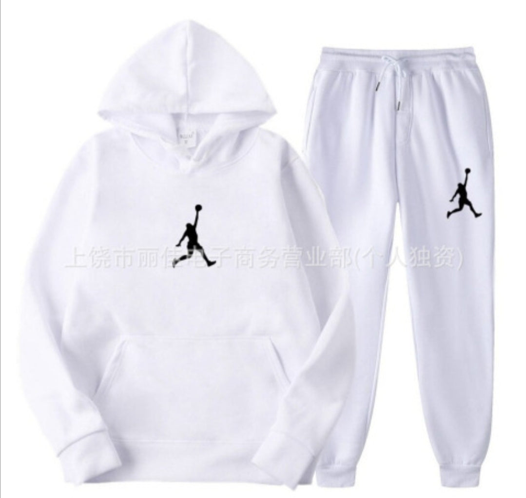 95Conjunto Deportivo Premium Blanco con Detalles Contrastados