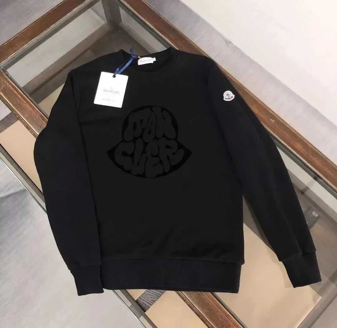 Sudadera Logo Circular Frontal Estilo Streetwear