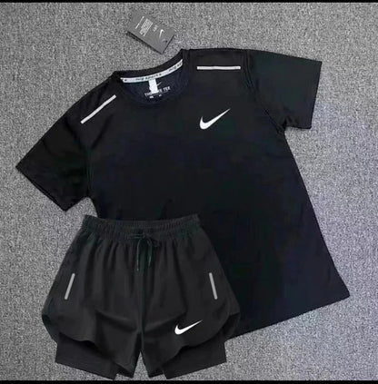 Camiseta Técnica Logo Frontal Estilo Deportivo