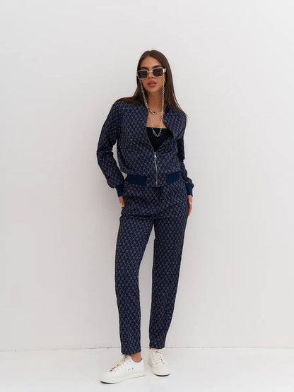 145Chándal Premium de Mujer Azul Marino | Sofisticación Urbana y Estilo Exclusivo