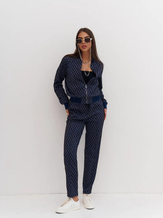 145Chándal Premium de Mujer Azul Marino | Sofisticación Urbana y Estilo Exclusivo