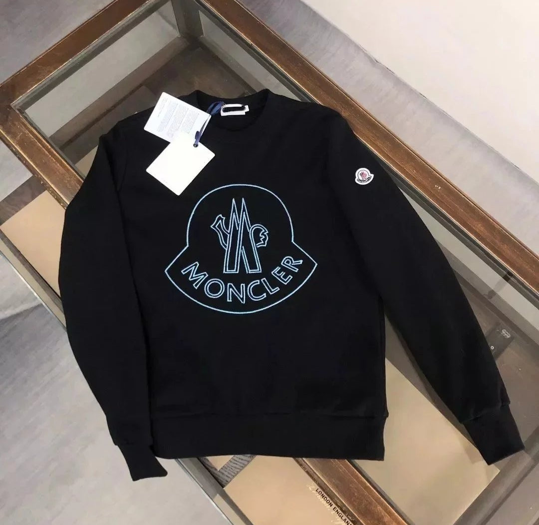 Sudadera Logo Circular Frontal Estilo Streetwear