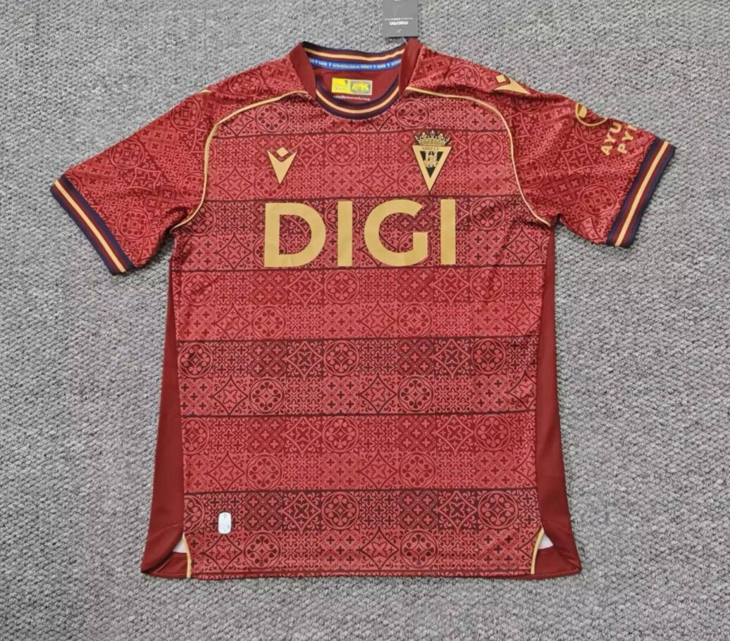 29Camiseta Cádiz CF – Segunda Equipación Granate