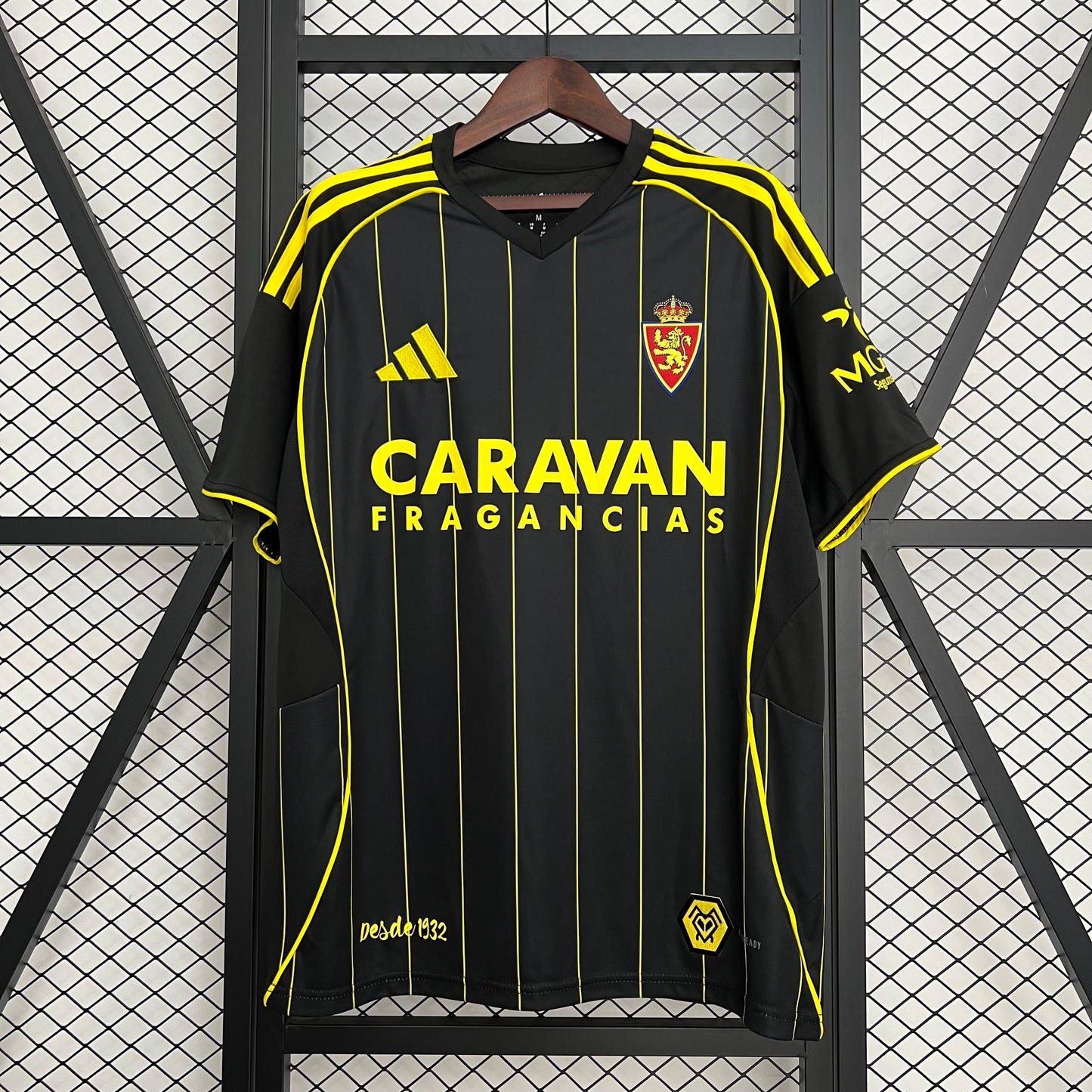 85Camiseta oficial Real Zaragoza – Segunda Equipación