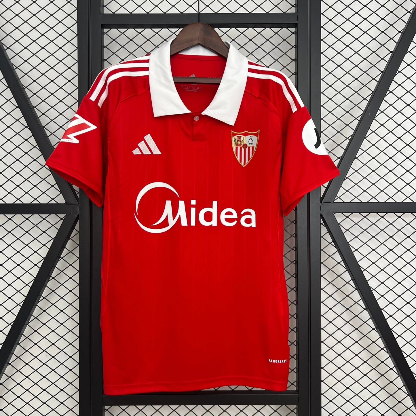 39Camiseta Sevilla FC – Segunda Equipación Oficial